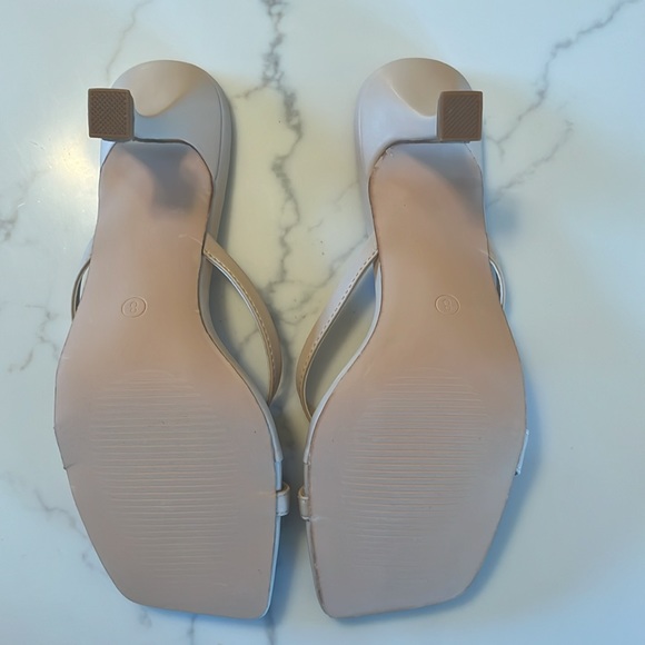 Tan kitten heals. Super comfy just not what I needed. Never worn. - Picture 5 of 6